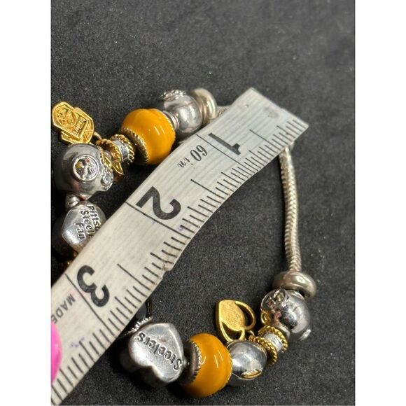 Stunning Bradford exchange charmed Fashionable Fan Steelers Bracelet RETAILS $15 - Picture 13 of 13